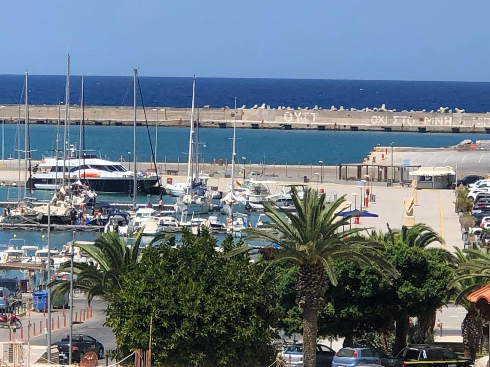Erieta Sea View Apartment50M From The Beach Rethymnon Exterior foto